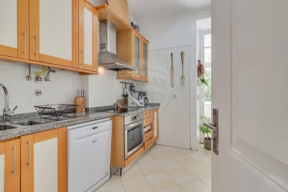 Apartamento T2 para Venda em Campo de Ourique