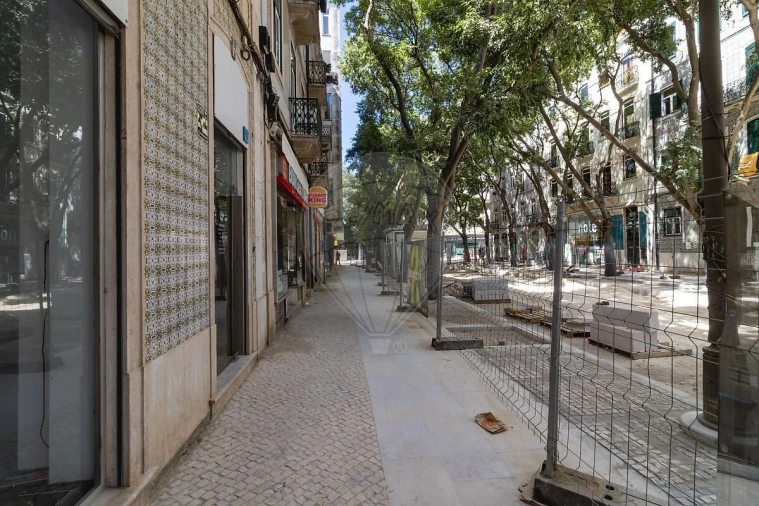 Apartamento T2 para Venda em Campo de Ourique Foto 28