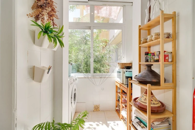 Apartamento T2 para Venda em Campo de Ourique Foto 11
