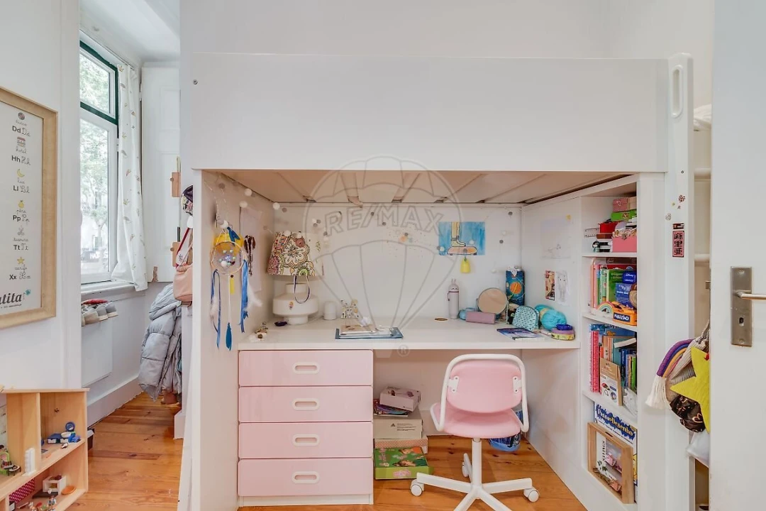 Apartamento T2 para Venda em Campo de Ourique Foto 15