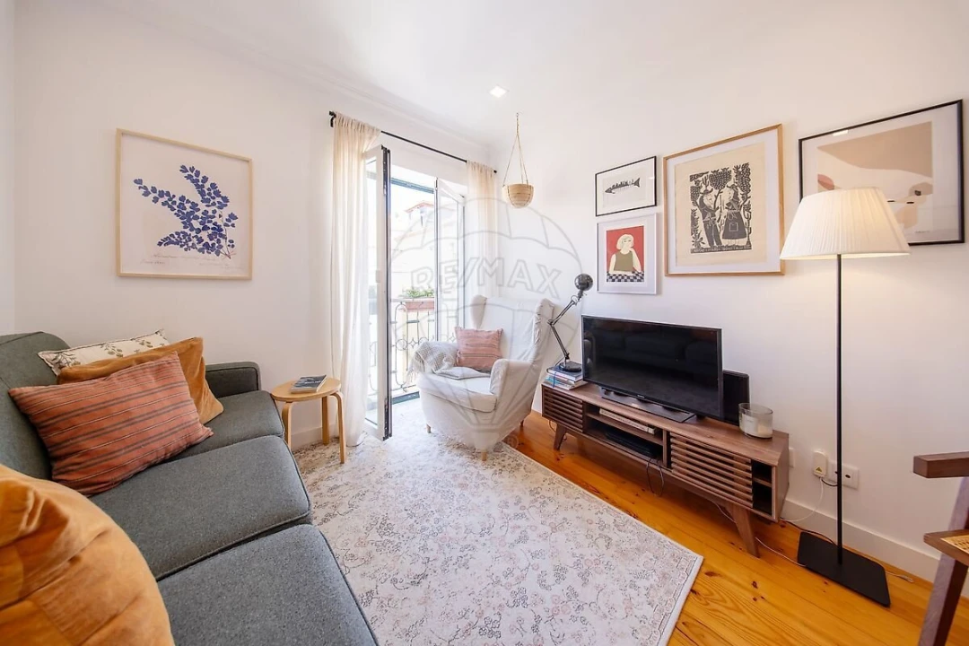 Apartamento T2 para Venda em Santa Maria Maior Foto 8