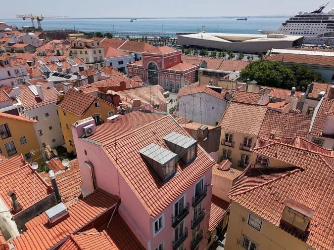 Apartamento T2 para Venda em Santa Maria Maior Foto 4