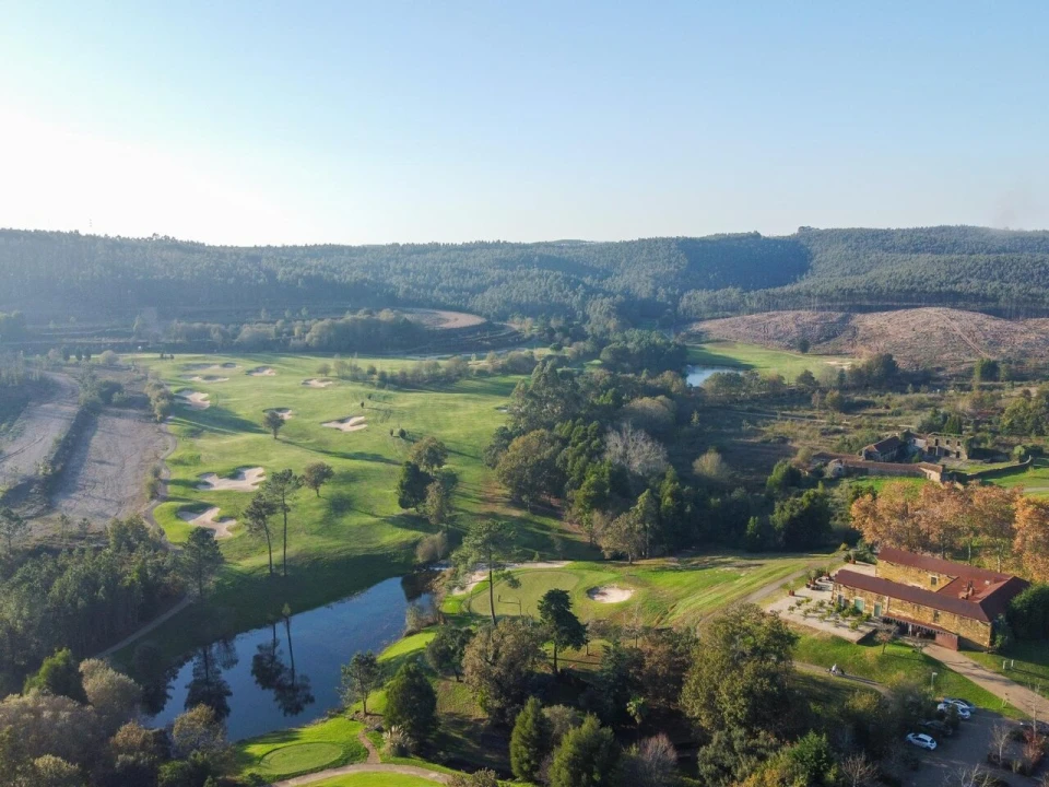 Moradia T3 para Venda em Água Longa Foto 25