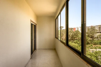 Apartamento T4 para Venda em Carnaxide e Queijas