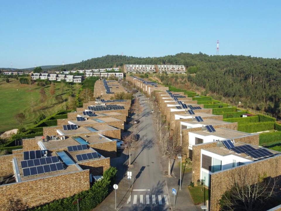 Moradia T3 para Venda em Água Longa Foto 26