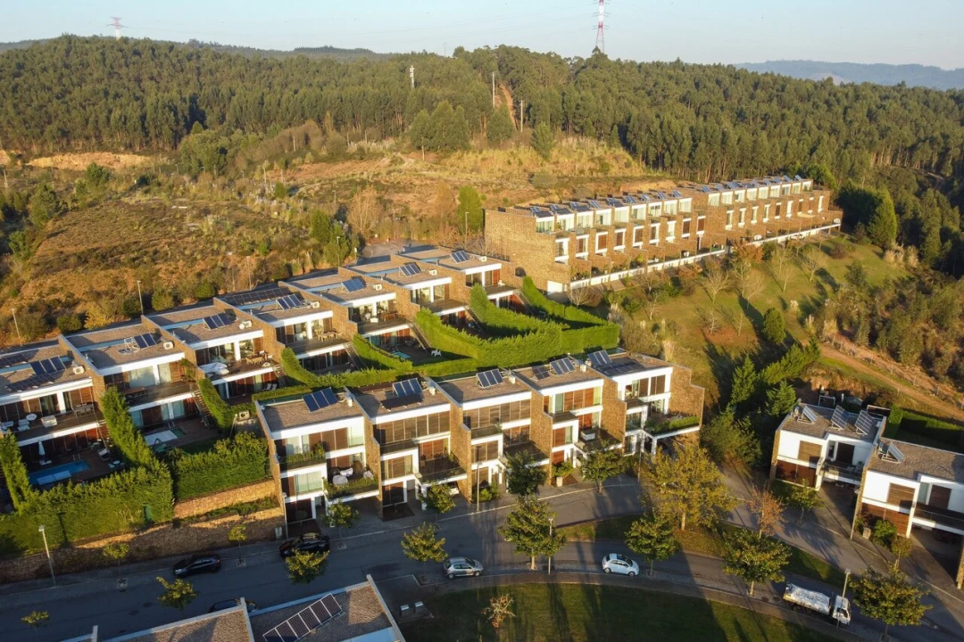 Moradia T4 para Venda em Água Longa Foto 26