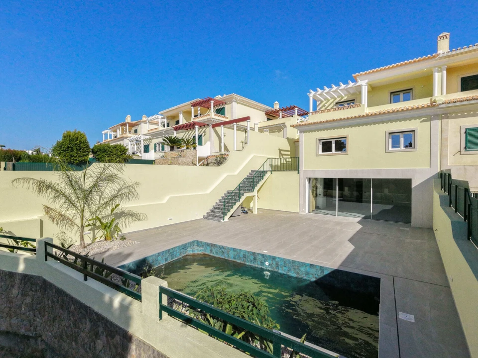 Moradia T4 para Venda em Ericeira Foto 8