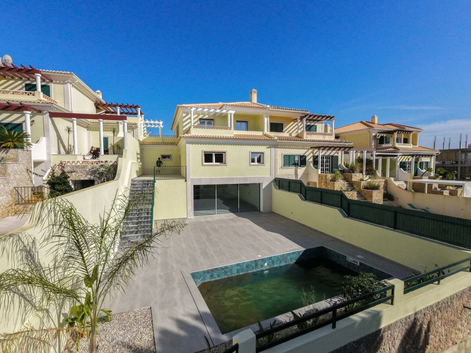 Moradia T4 para Venda em Ericeira Foto 37