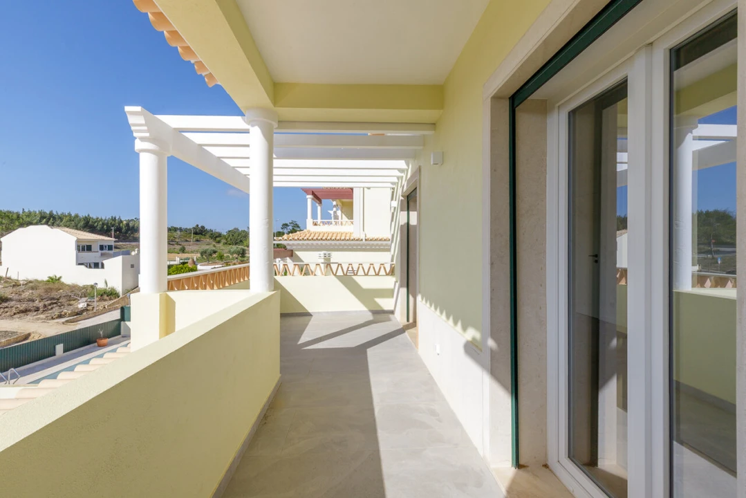 Moradia T4 para Venda em Ericeira Foto 39