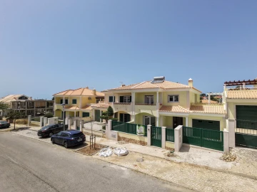 Moradia T4 para Venda em Ericeira