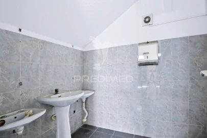 Moradia T4 para Venda em Gondomar (São Cosme), Valbom e Jovim