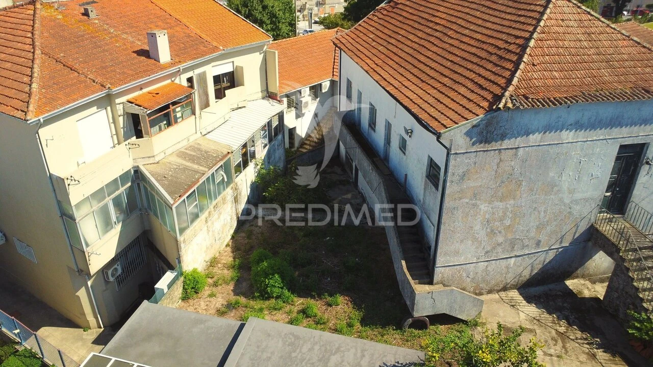 Moradia T4 para Venda em Gondomar (São Cosme), Valbom e Jovim Foto 36