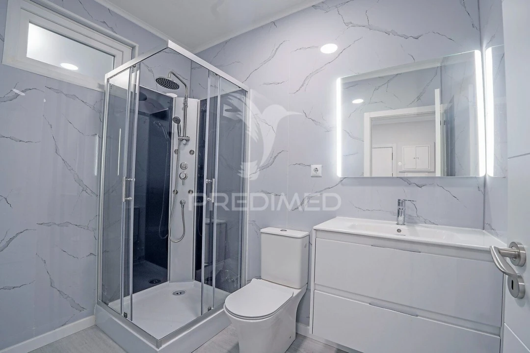 Apartamento T2 para Venda em Oeiras e São Julião da Barra, Paço de Arcos e Caxias Foto 11