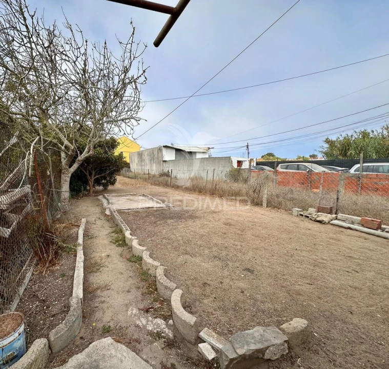 Moradia T0 para Venda em Sines Foto 34