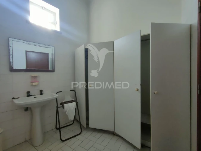 Armazém para Venda em Alcanena e Vila Moreira Foto 24