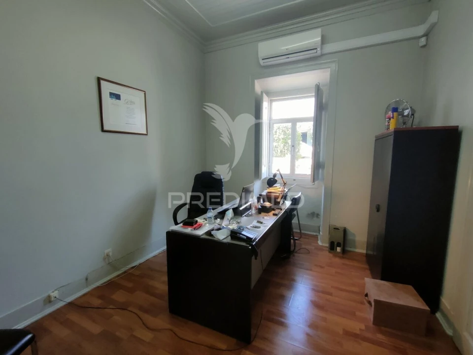 Moradia T4 para Venda em Alcanena e Vila Moreira Foto 8
