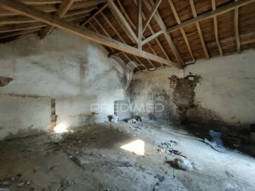 Moradia T4 para Venda em Alcanena e Vila Moreira