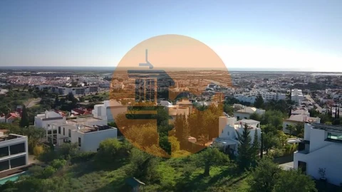 Moradia T4 para Venda em Tavira (Santa Maria e Santiago)