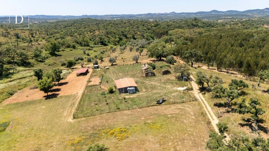 Moradia T2 para Venda em Reliquias Foto 36