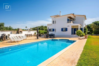 Moradia T3 para Venda em Loule (São Clemente)