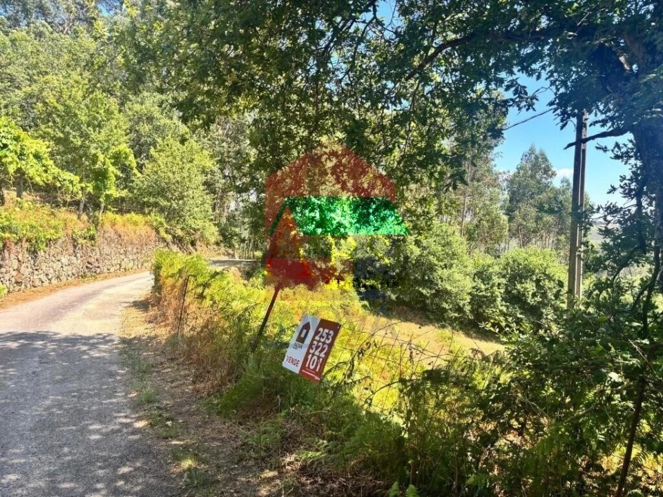Terreno para Venda em Ribeira do Neiva Foto 22