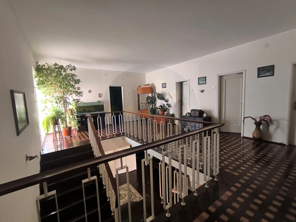 Moradia T8 para Venda em Tramagal Foto 47
