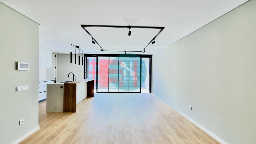 Apartamento T3 para Venda em Ferreiros e Gondizalves