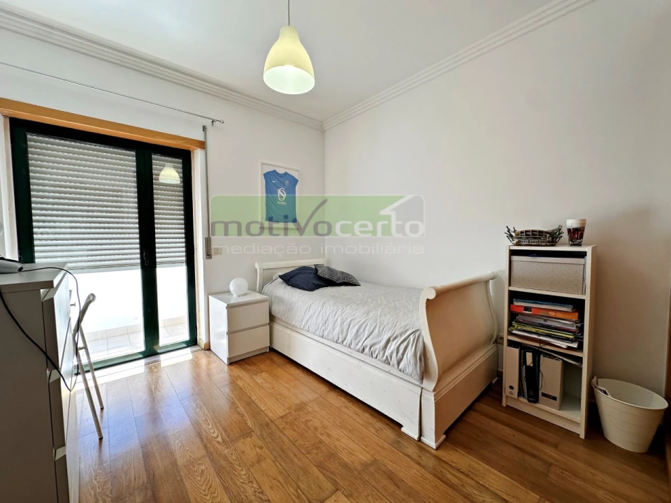 Apartamento T2 para Venda em Queluz e Belas Foto 12