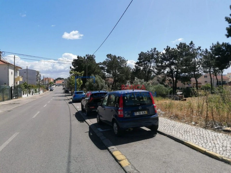 Terreno Misto para Venda em Quinta do Conde Foto 9