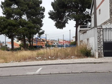 Terreno Misto para Venda em Quinta do Conde