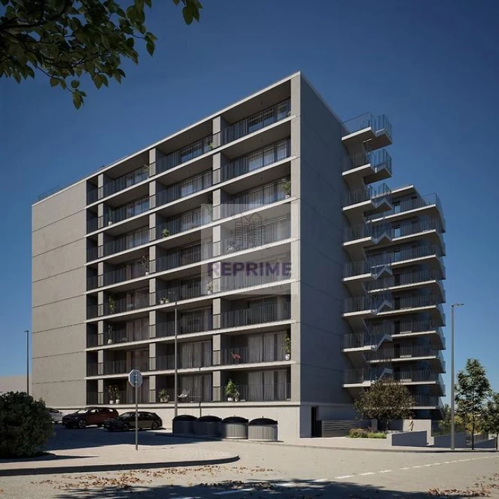 Apartamento T1 para Venda em Vilar de Andorinho Foto 2