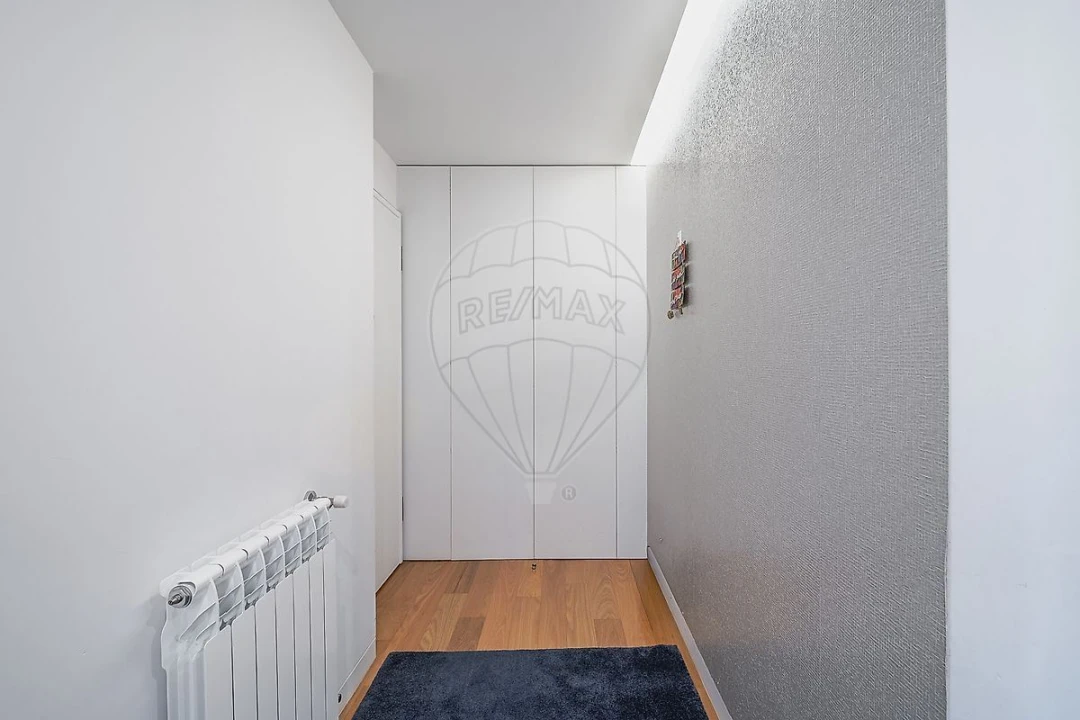 Apartamento T3 para Venda em Aldoar, Foz do Douro e Nevogilde Foto 10