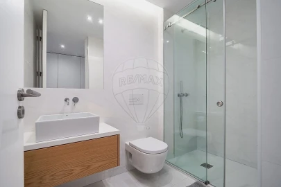 Apartamento T3 para Venda em Aldoar, Foz do Douro e Nevogilde