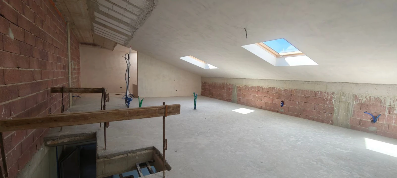 Apartamento T4 para Venda em Tavarede Foto 11