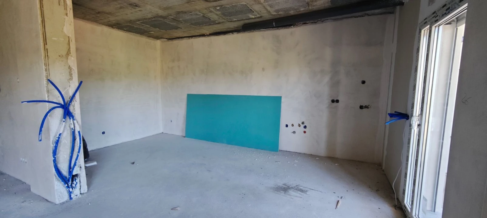 Apartamento T4 para Venda em Tavarede Foto 6