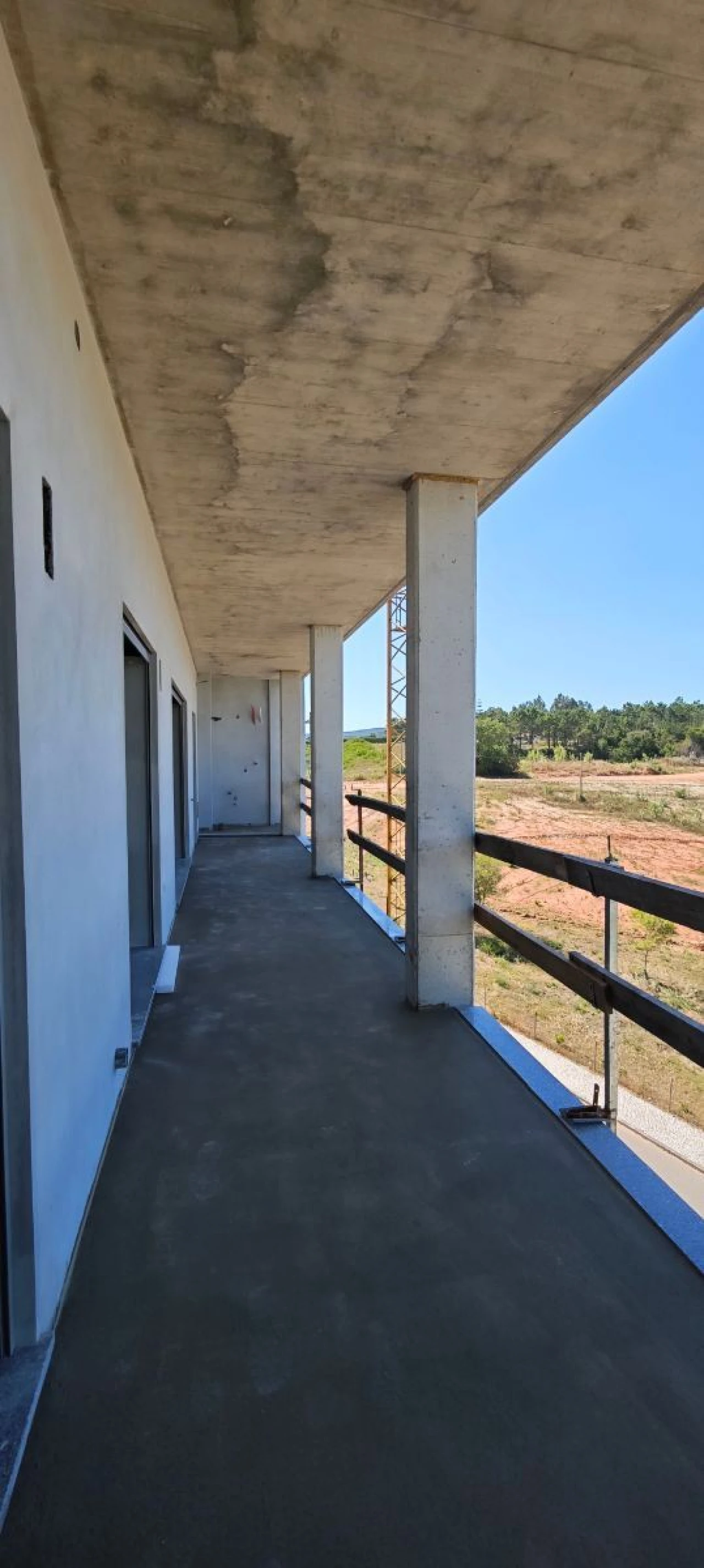 Apartamento T4 para Venda em Tavarede Foto 14