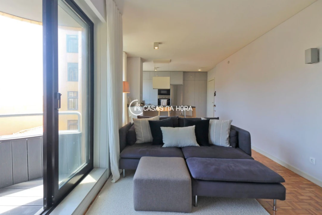 Apartamento T2 para Arrendamento em Aldoar, Foz do Douro e Nevogilde Foto 16