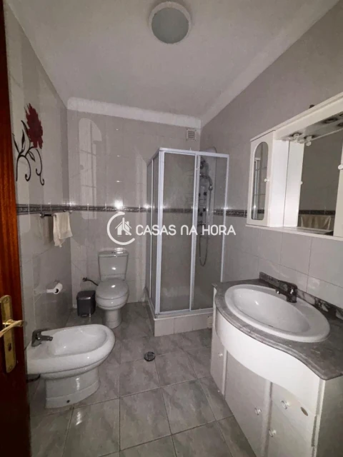 Apartamento T3 para Arrendamento em Viseu