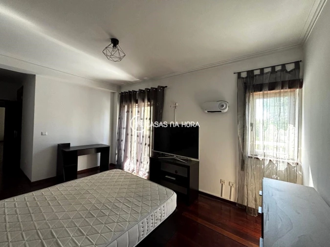 Apartamento T3 para Arrendamento em Viseu Foto 8