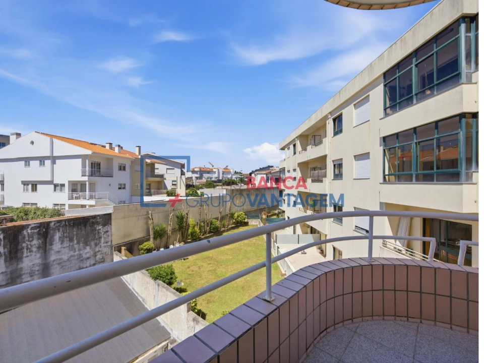 Apartamento T3 para Venda em Cidade da Maia Foto 10