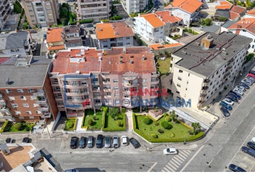 Apartamento T3 para Venda em Cidade da Maia