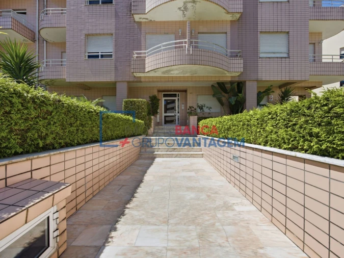 Apartamento T3 para Venda em Cidade da Maia Foto 4