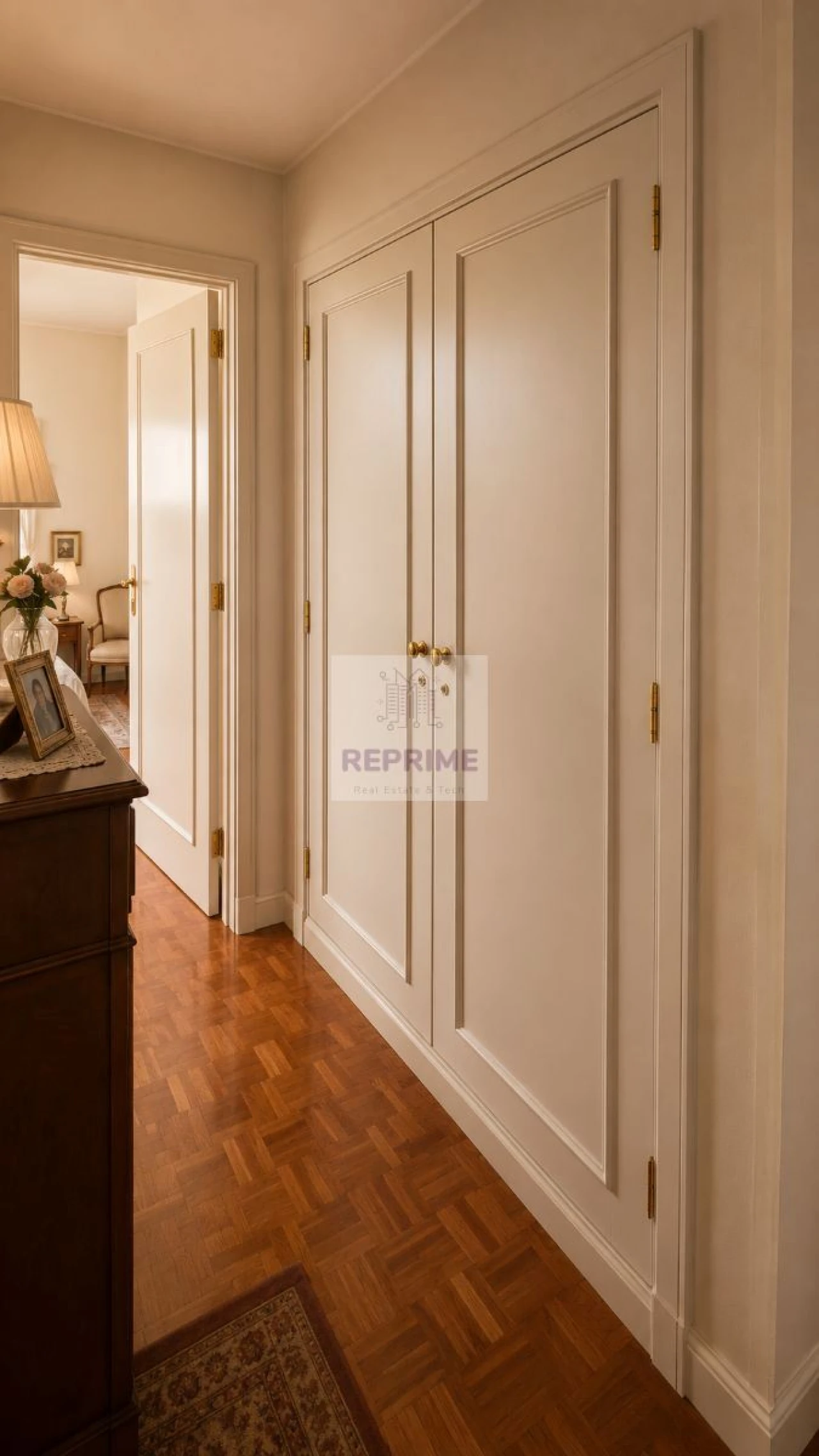 Apartamento T5 para Venda em Mafamude e Vilar do Paraíso Foto 14
