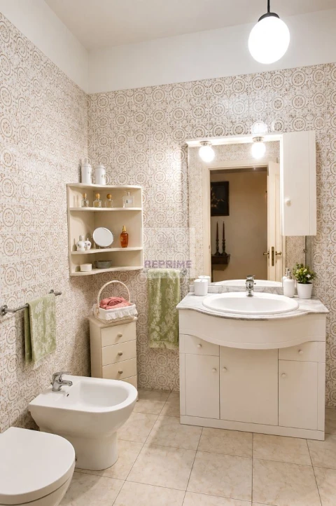 Apartamento T5 para Venda em Mafamude e Vilar do Paraíso