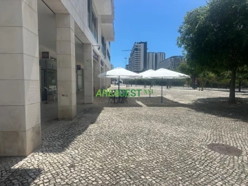 Loja para Trespasse em Parque das Nações