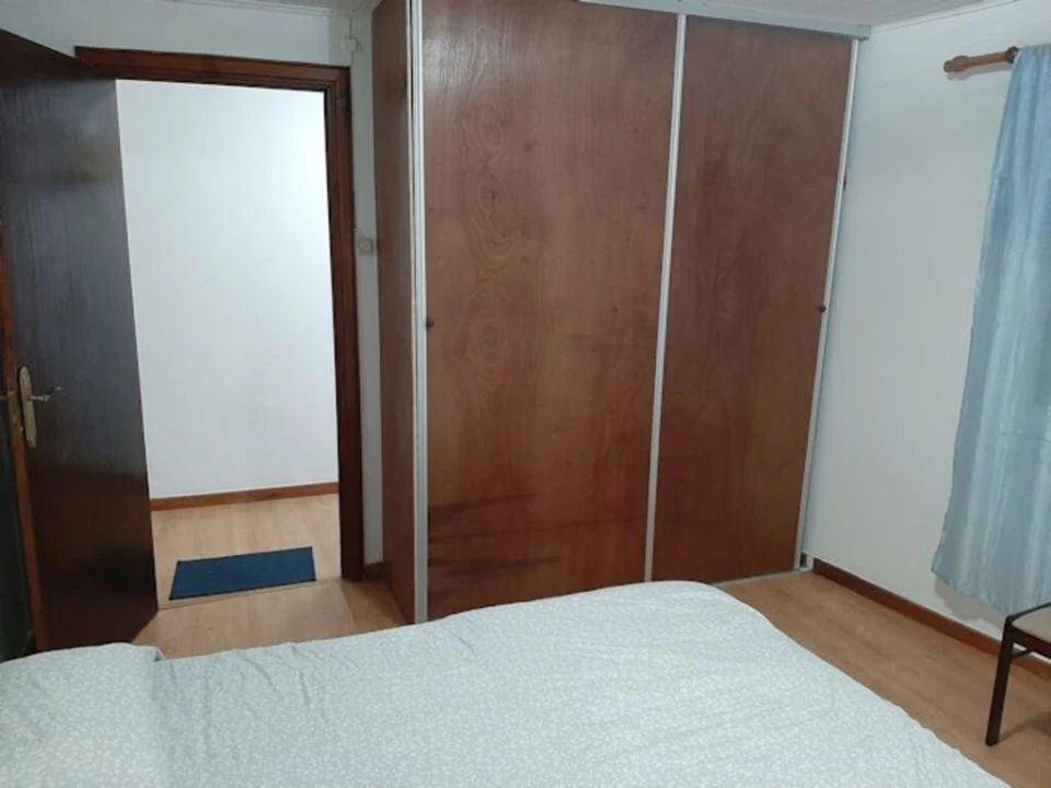 Moradia T2 para Venda em Fajã de Baixo Foto 8