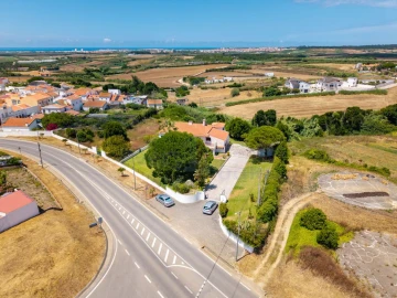 Moradia T5 para Venda em Atouguia da Baleia