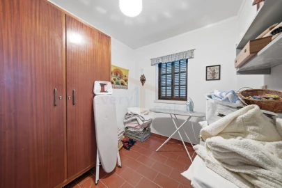Moradia T5 para Venda em Atouguia da Baleia