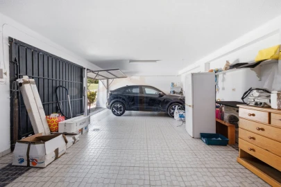Moradia T5 para Venda em Atouguia da Baleia