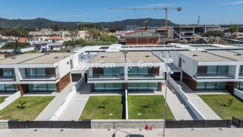 Moradia T4 para Venda em Esposende, Marinhas e Gandra
